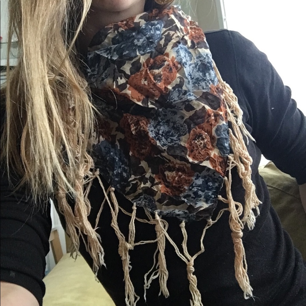 Floral scarf dusty rose and navy